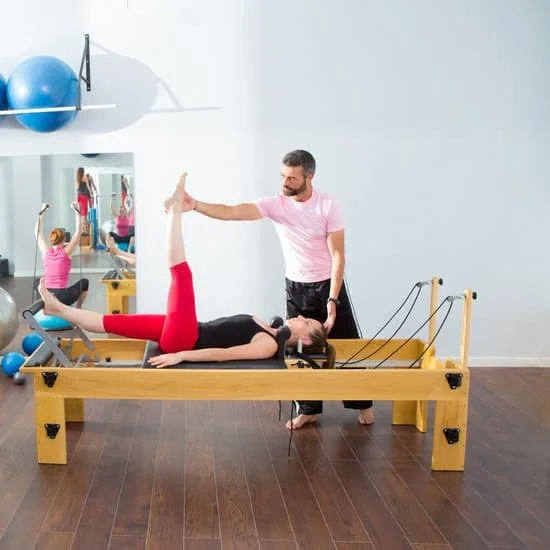 prova a sorridere mentre fai stretching