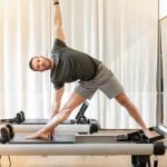 Scopri in cosa consiste il metodo Pilates per migliorare la postura e la forza