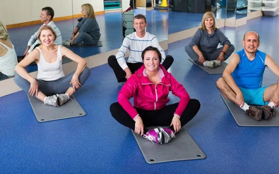 Benefici delle lezioni di Pilates al muro per la tua postura e equilibrio
