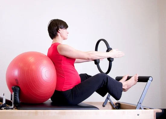 Trasmetti serenità e energia con la giusta musica per yoga e pilates