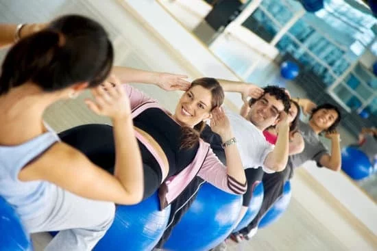 Scopri i migliori corsi di Pilates a Busto Arsizio per migliorare la tua postura e flessibilità