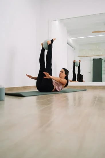 Scopri i benefici del Pilates naturalmente a Trento con le nostre lezioni dedicate