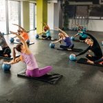 Fare Pilates Con Ciclo Tampax Scopri i benefici di fare Pilates con Ciclo Tampax per una pratica sicura e confortevole ogni mese